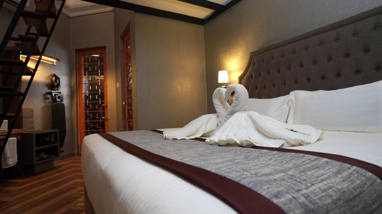 1969 Business Suites @ Ipoh Garden Buitenkant foto